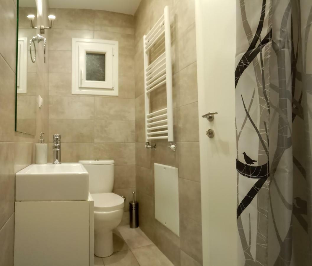 Heliconia Deluxe Apt Must Apartment Thessaloniki Exterior photo