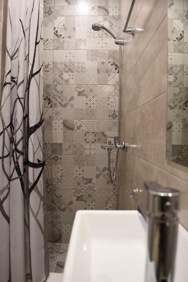 Heliconia Deluxe Apt Must Apartment Thessaloniki Exterior photo